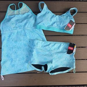 TYR Women's Blue Boho Floral Tank & Racerback Top W/ Boy Shorts Sz S NEW